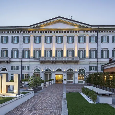 Hotel Avani Palazzo Moscova -previously Nh Palazzo Moscova-
