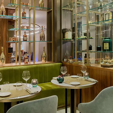 Avani Palazzo Moscova -previously Nh Palazzo Moscova- Hotel 4*