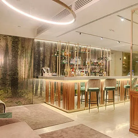 Hotel Avani Palazzo Moscova -previously Nh Palazzo Moscova- 4*